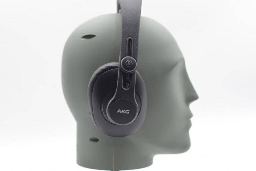 新生代的別樣情懷——AKG K371 頭戴式耳機(jī)開箱評(píng)測