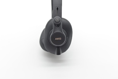 新生代的別樣情懷——AKG K371 頭戴式耳機(jī)開箱評(píng)測