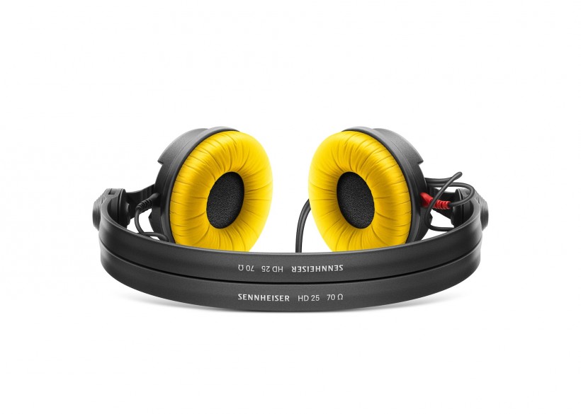 Sennheiser 發(fā)布全球限量 25,000 只的 HD 25 特別紀(jì)念版監(jiān)聽耳機(jī)